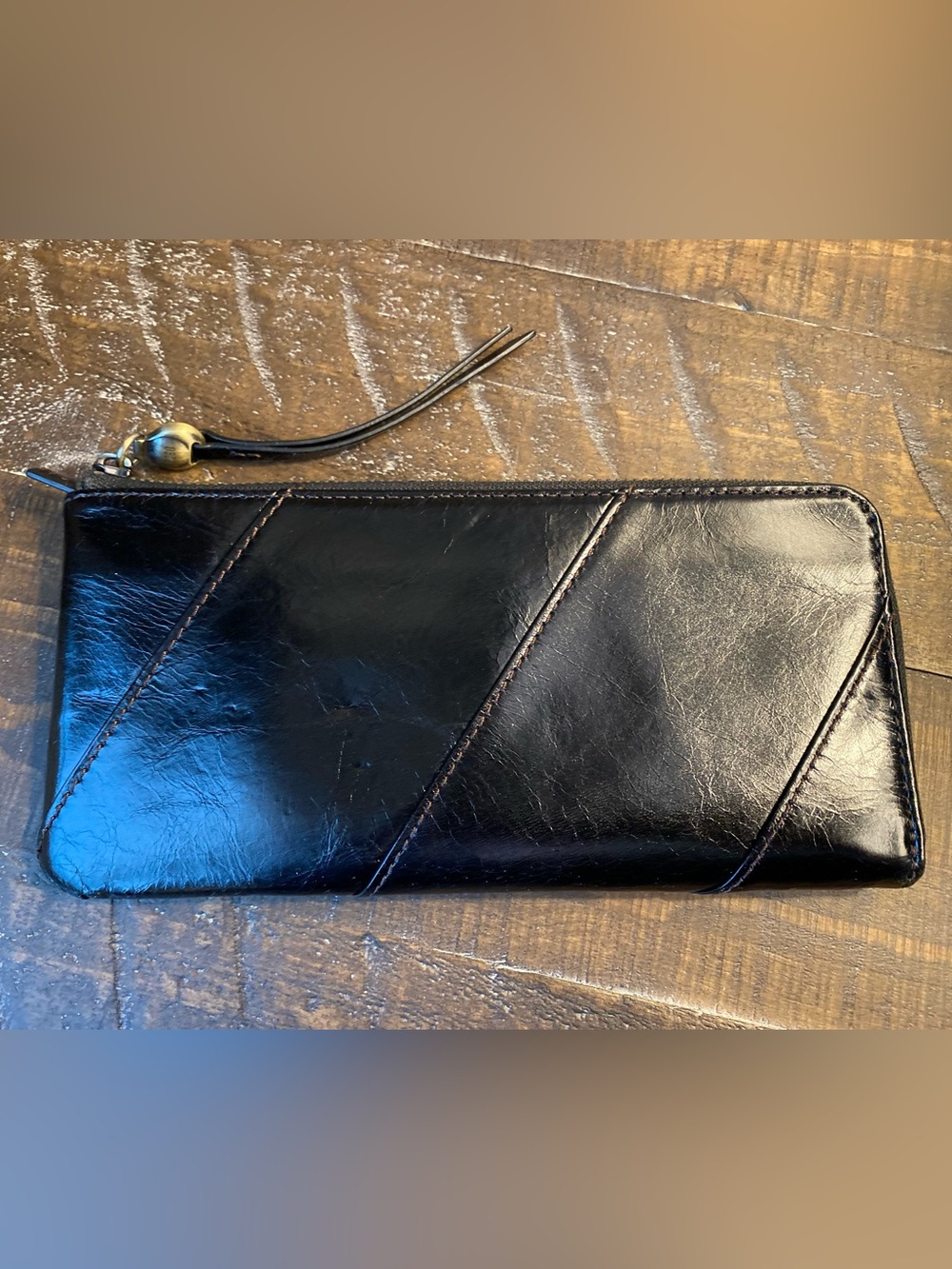 HOBO Internantional Verve Black Leather L-Zip Wallet with Tan Interior